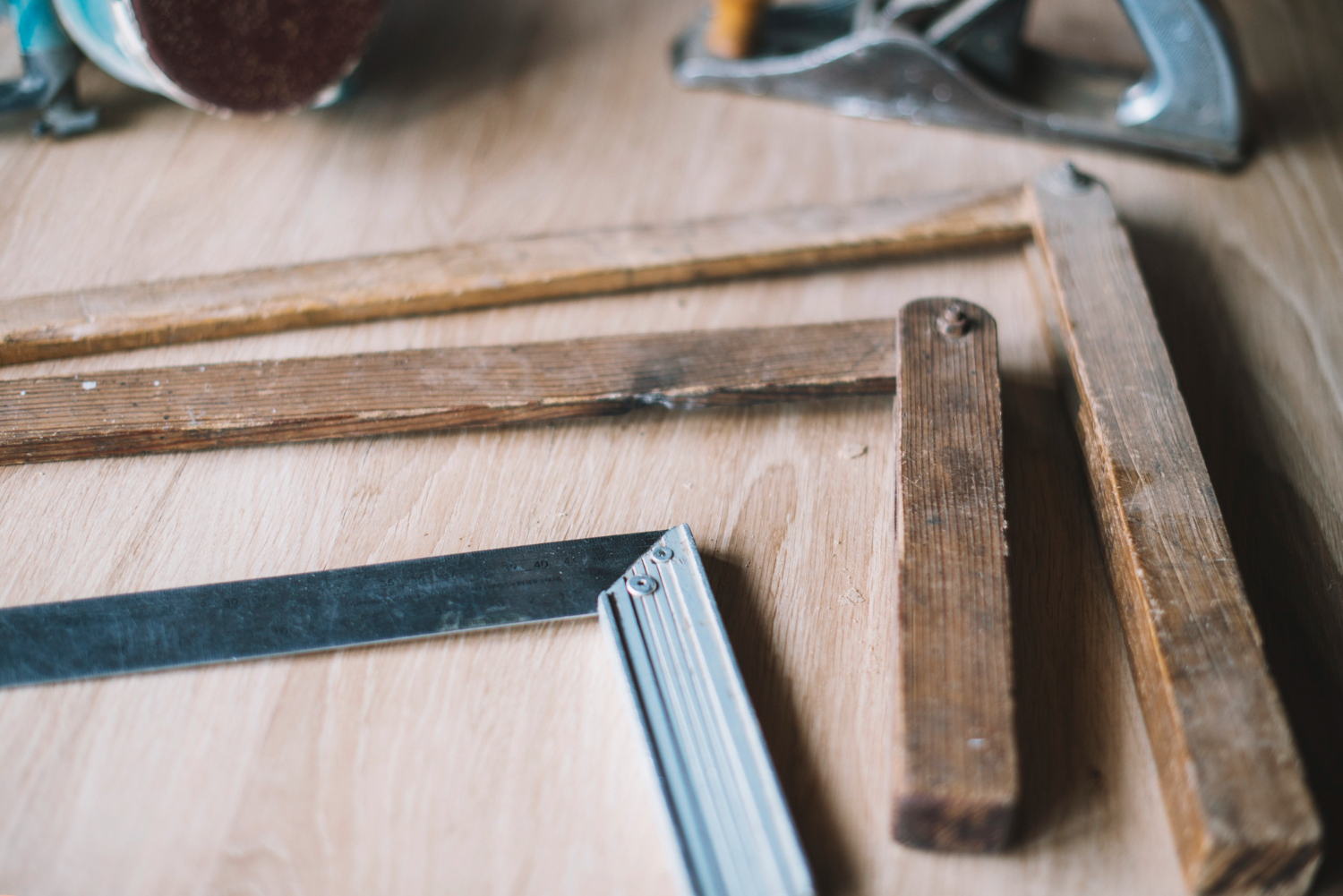 Top Entry Door Materials: Wood vs. Fiberglass vs. Steel — Which Is Best for Your Home?